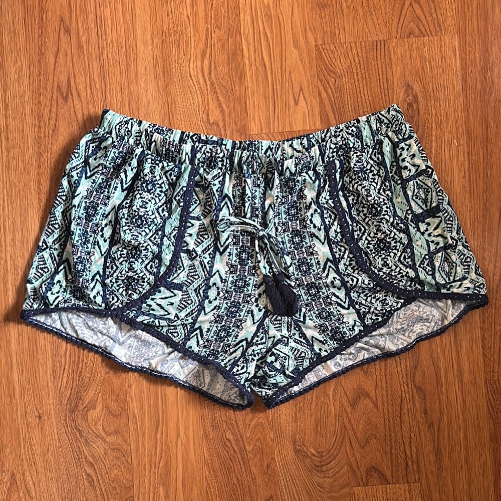 No Boundaries Shorts